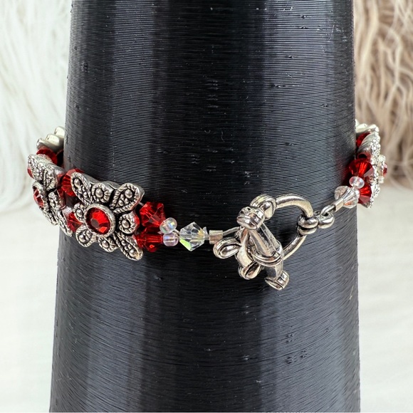 Vintage Silvertone red reflective holiday bracelet - Picture 6 of 6